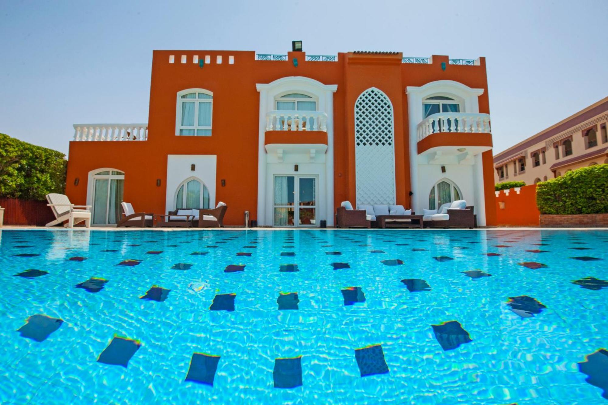 Sunrise Garden Resort 5*